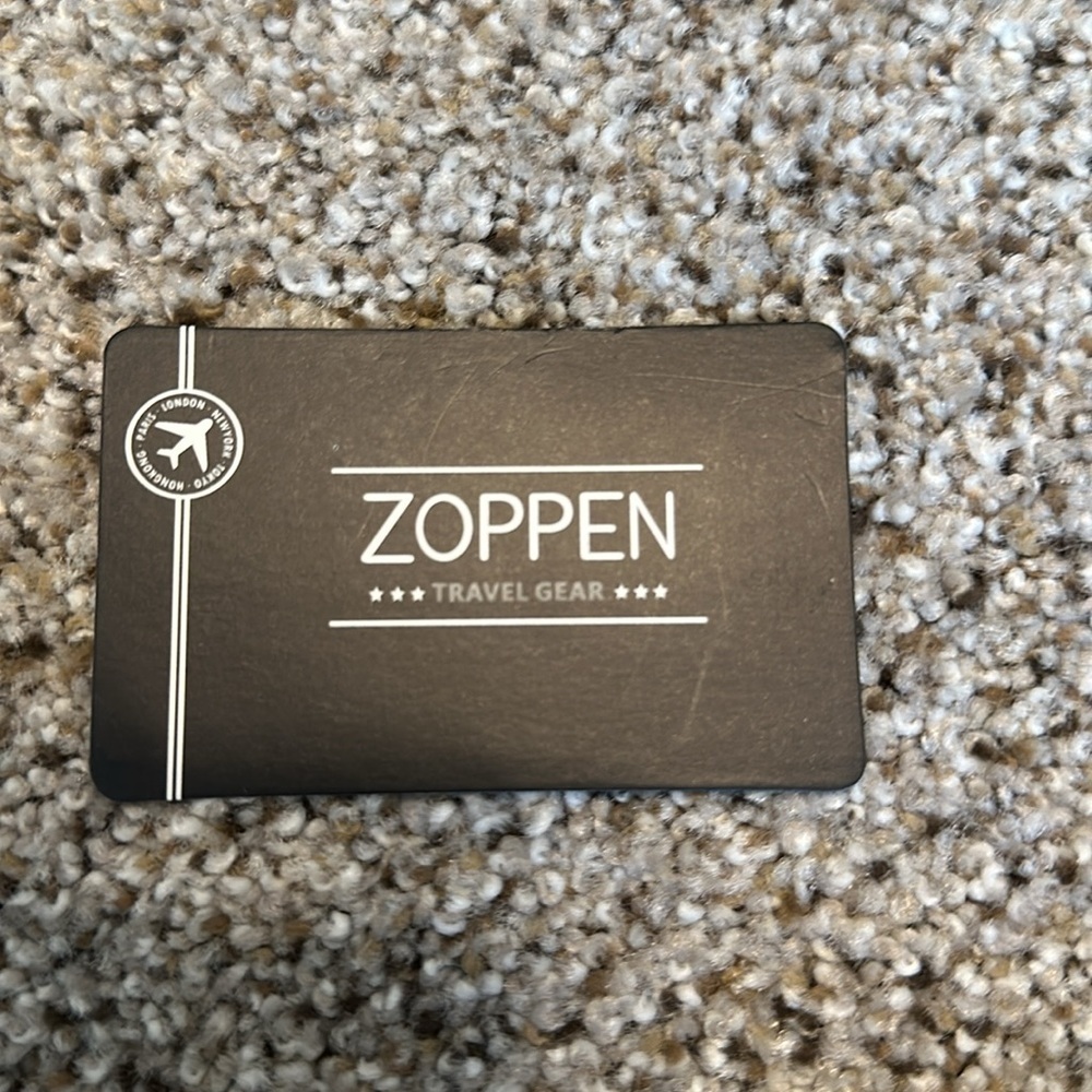 Zoppen SILVER metallic Travel Wallet w/RFID Protection, GUC, Space for Passport - Picture 4 of 11